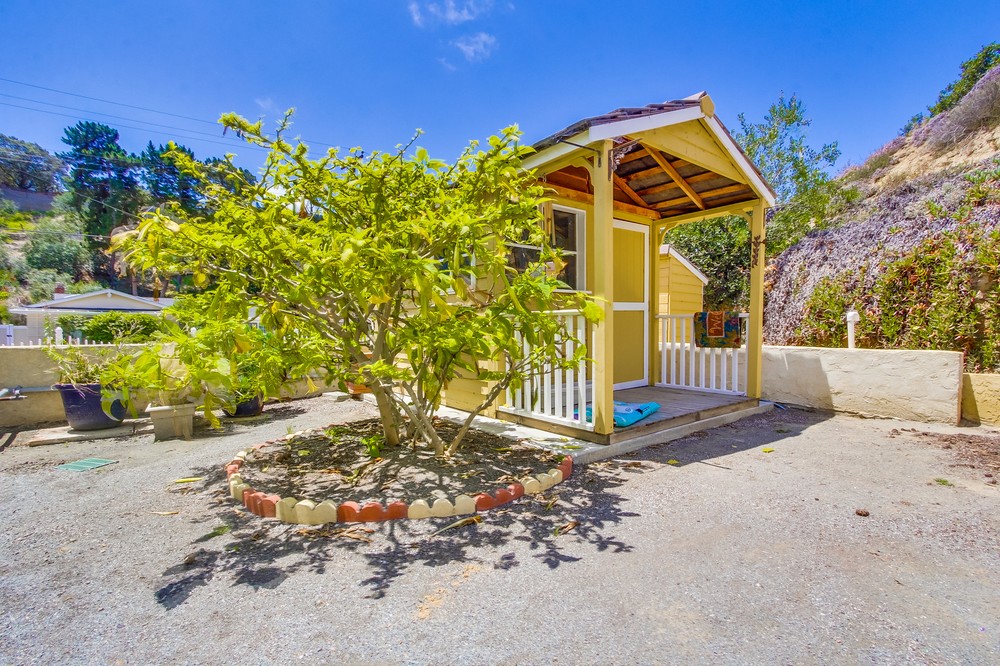 Virtual tour photo 29 of 31 for 4880 Kane Street