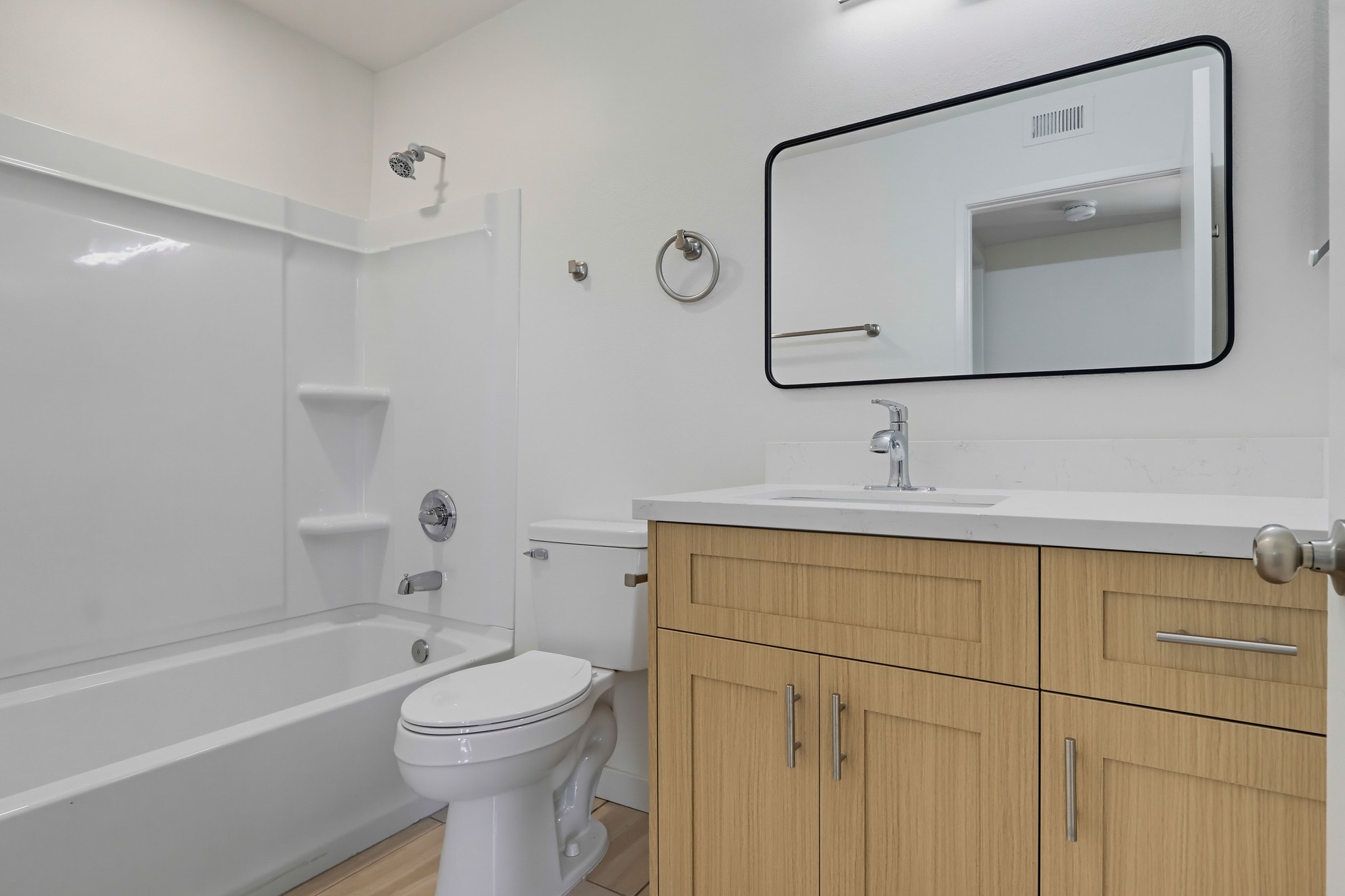 Virtual tour photo 35 of 39 for 4881 Vista Dr Unit 1