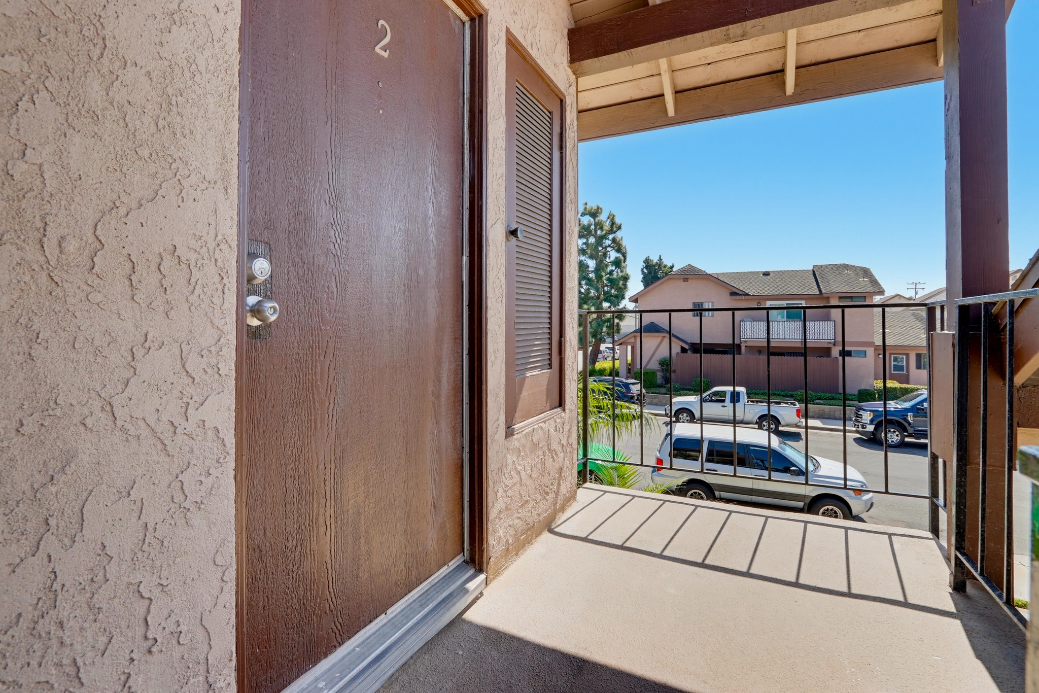 Virtual tour photo 4 of 56 for 4881 Vista Dr Unit 2