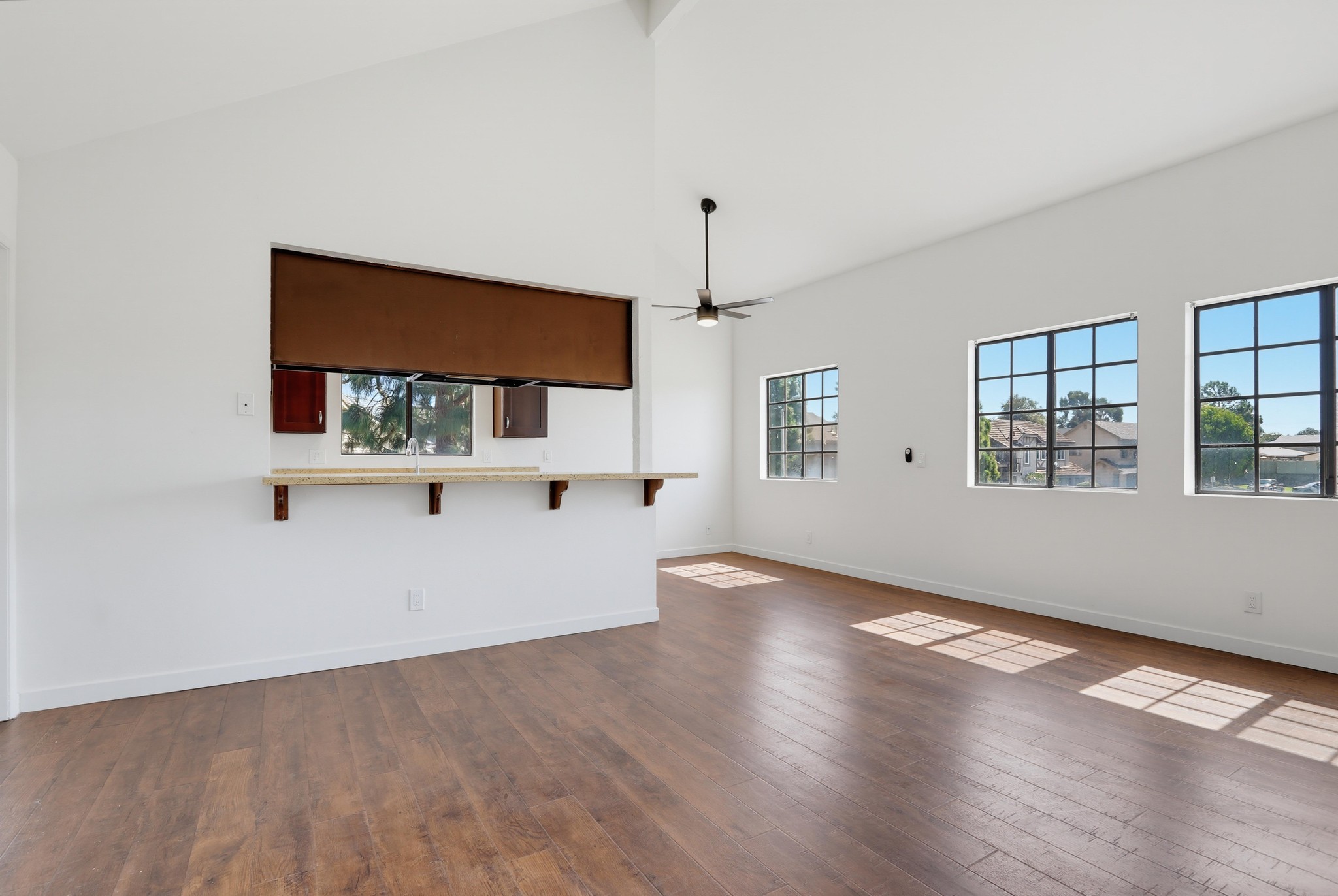 Virtual tour photo 16 of 56 for 4881 Vista Dr Unit 2