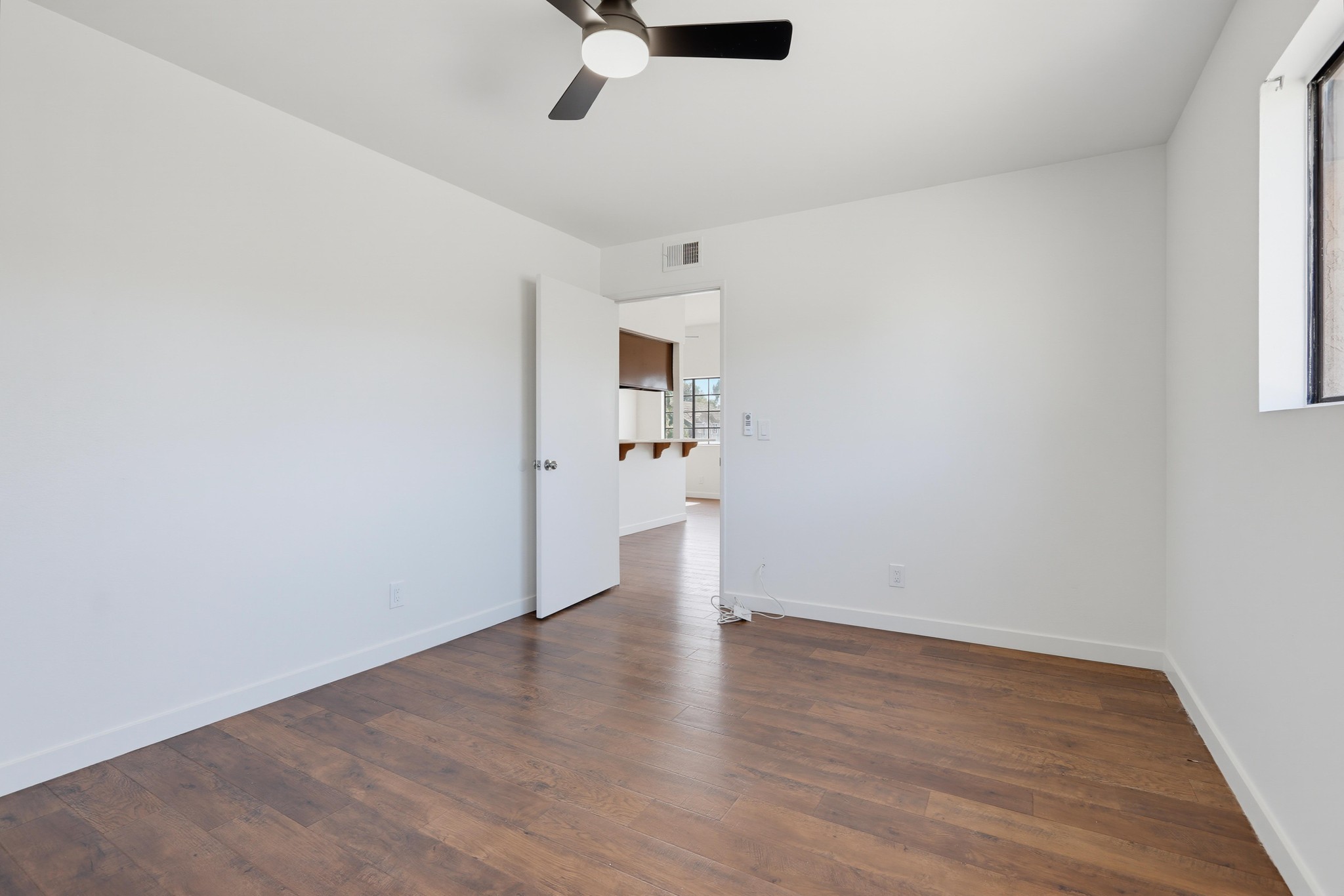 Virtual tour photo 34 of 56 for 4881 Vista Dr Unit 2
