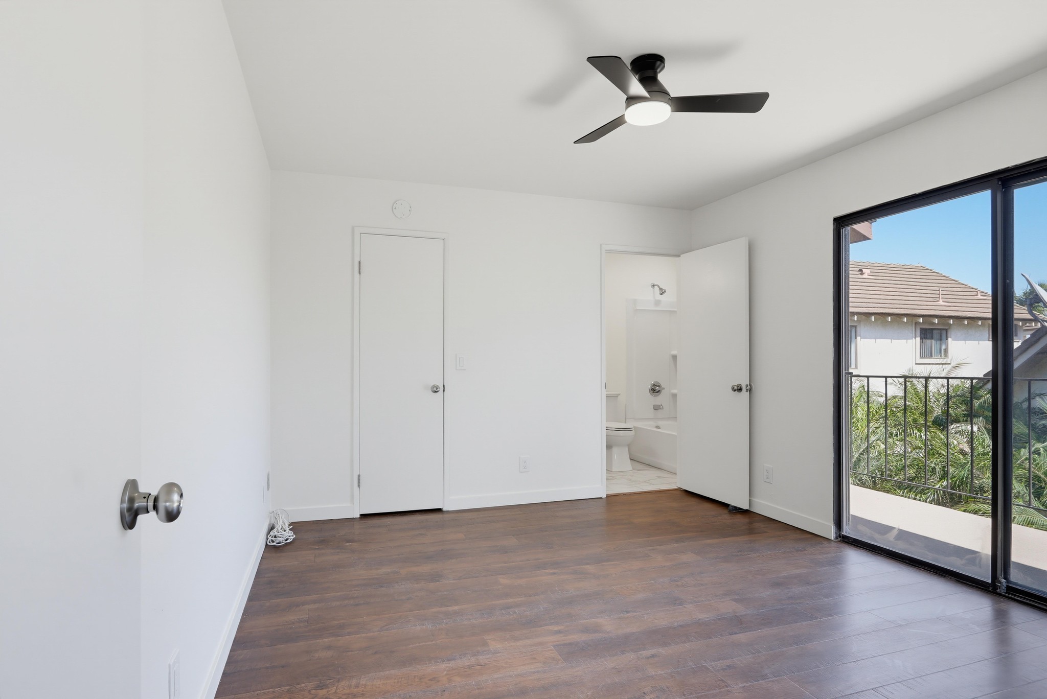 Virtual tour photo 41 of 56 for 4881 Vista Dr Unit 2