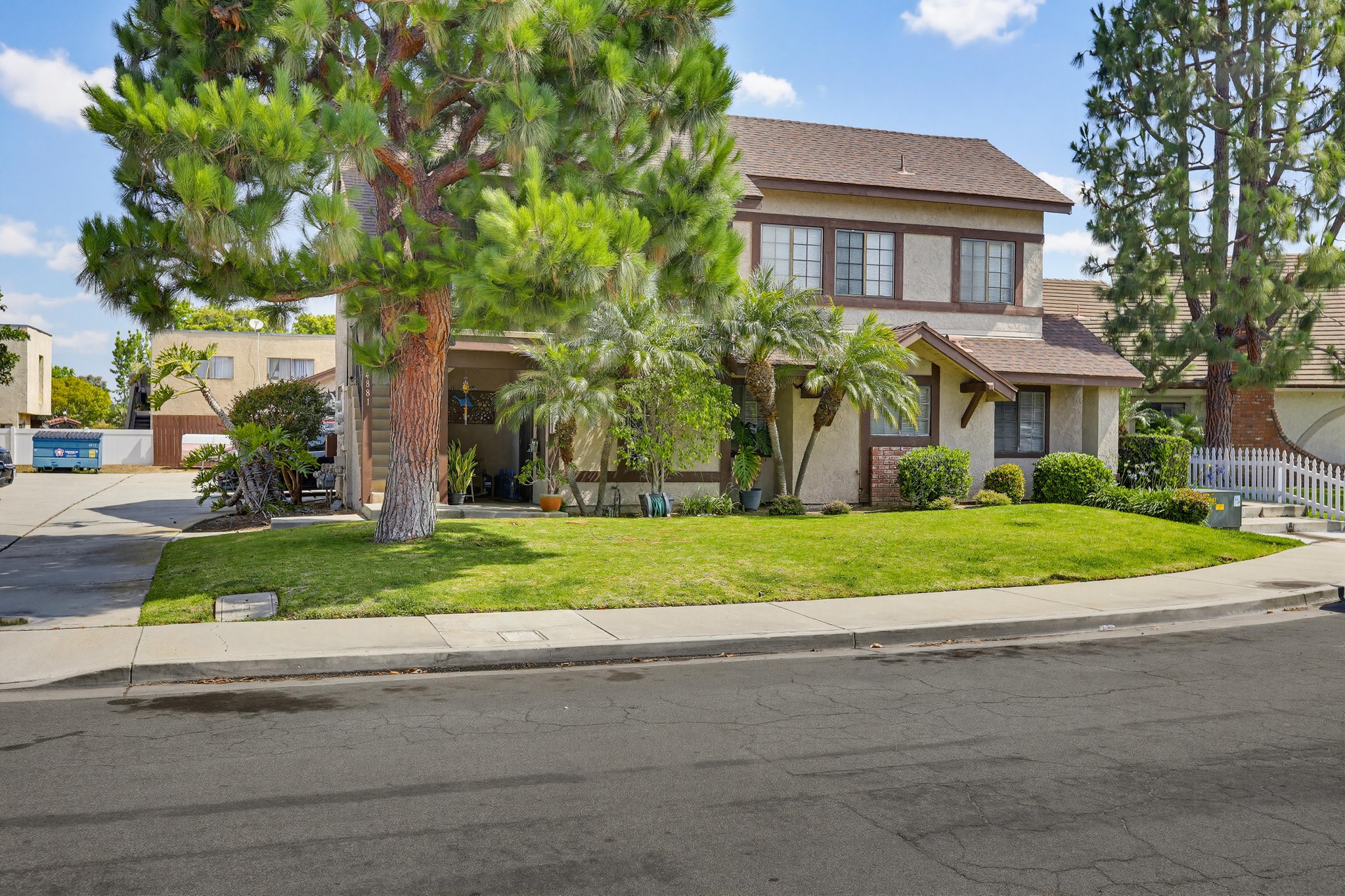 Virtual tour photo 1 of 46 for 4881 Vista Dr Unit 3