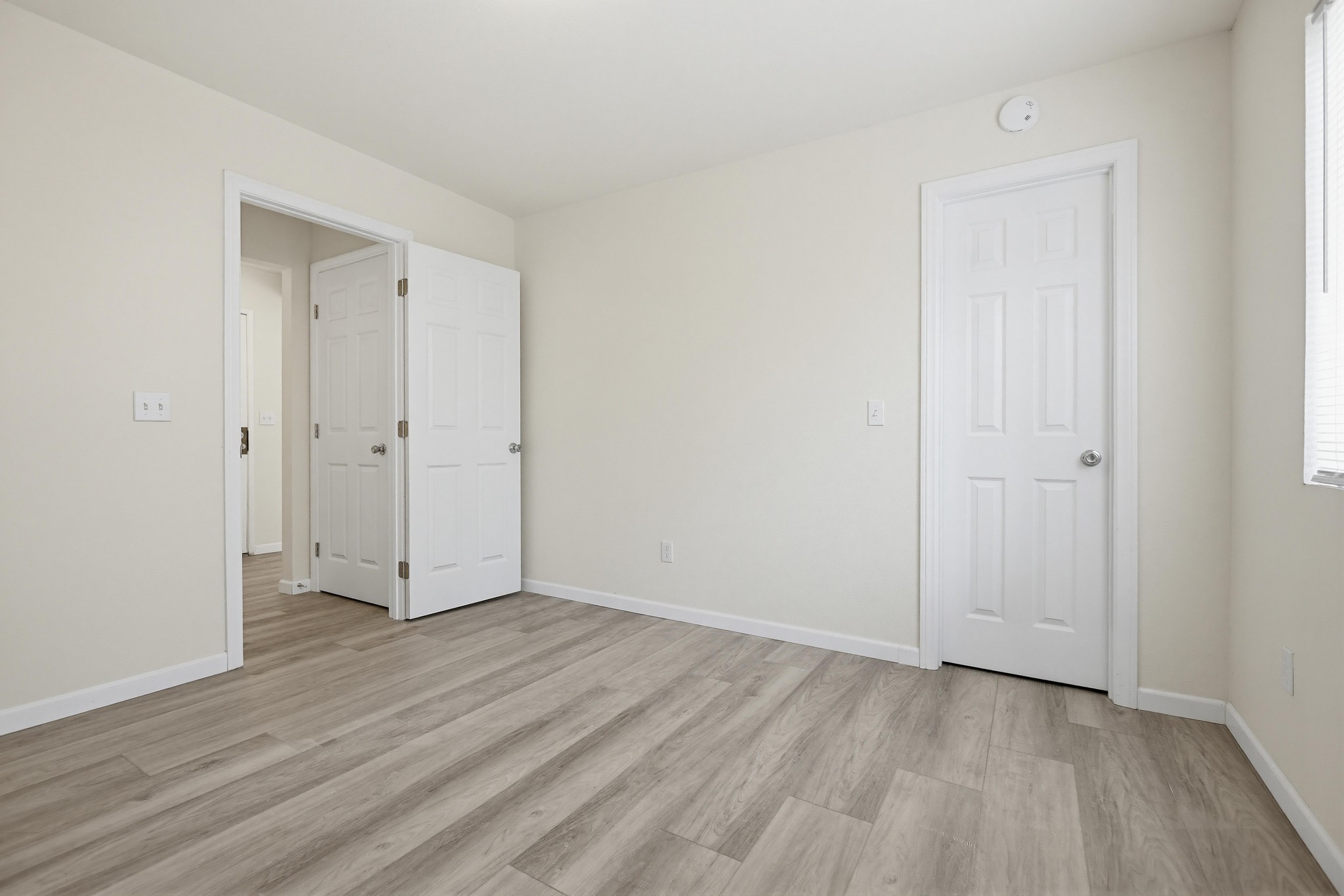Virtual tour photo 41 of 46 for 4881 Vista Dr Unit 3