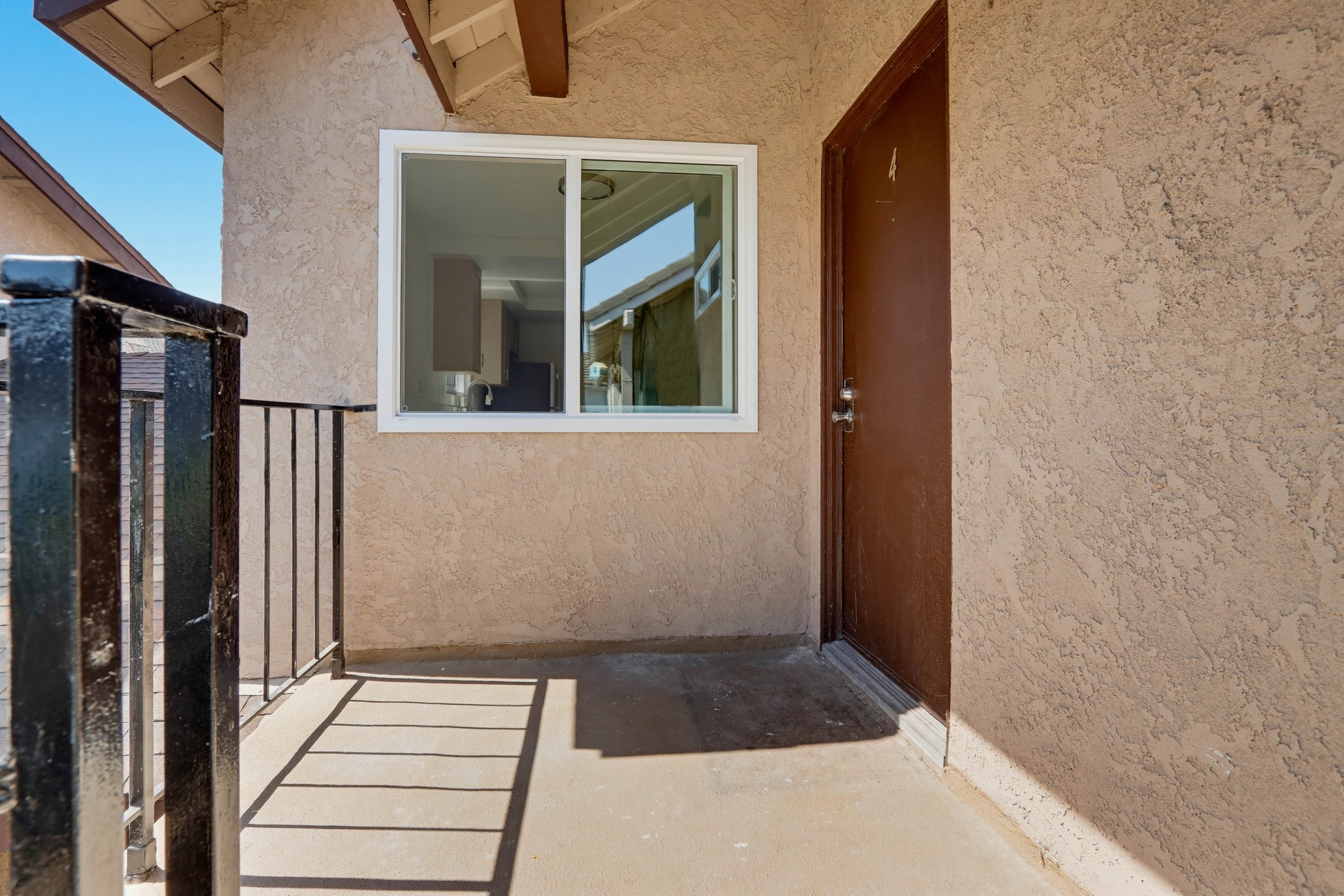 Virtual tour photo 5 of 46 for 4881 Vista Dr Unit 4