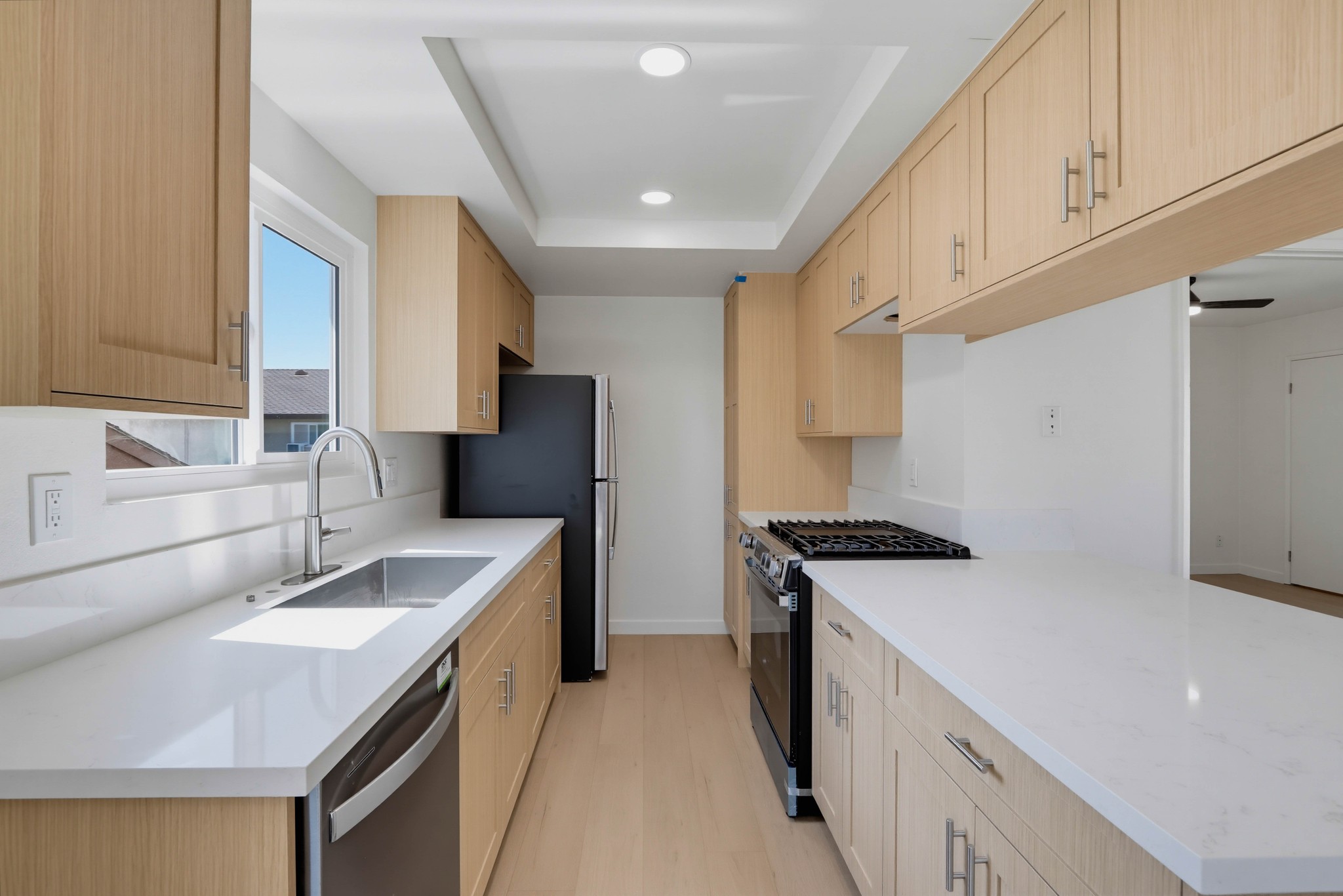 Virtual tour photo 20 of 46 for 4881 Vista Dr Unit 4