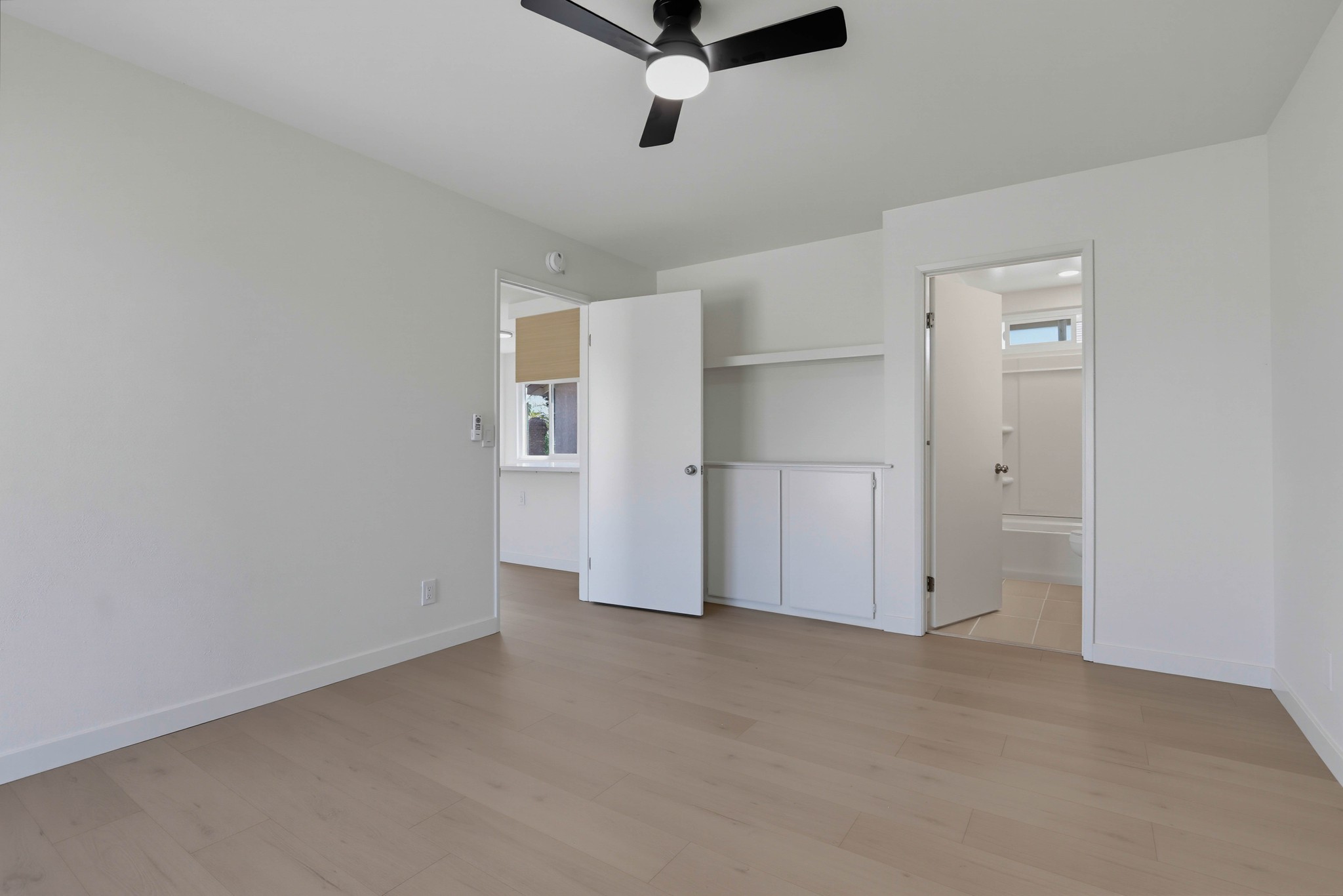 Virtual tour photo 26 of 46 for 4881 Vista Dr Unit 4