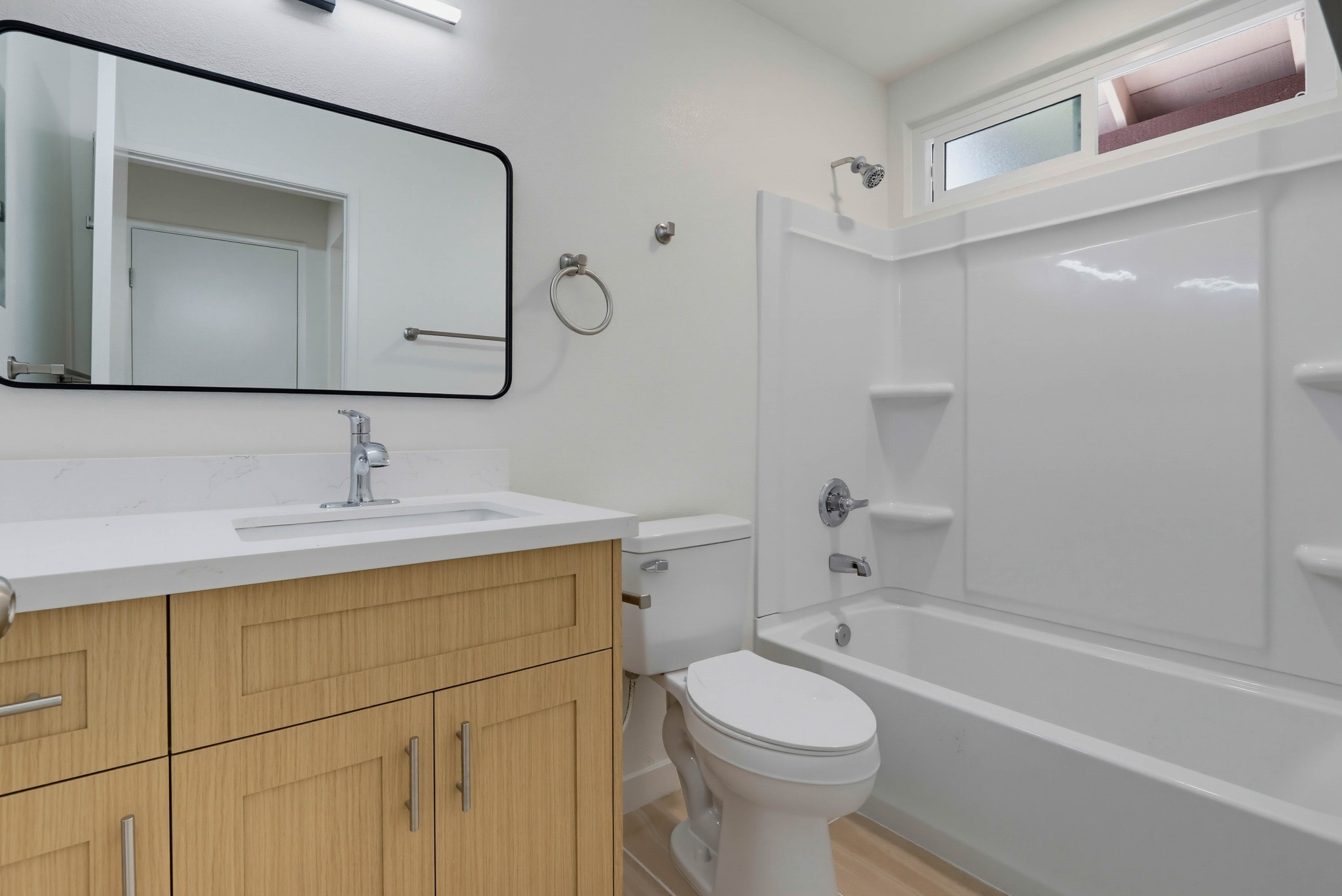 Virtual tour photo 34 of 46 for 4881 Vista Dr Unit 4