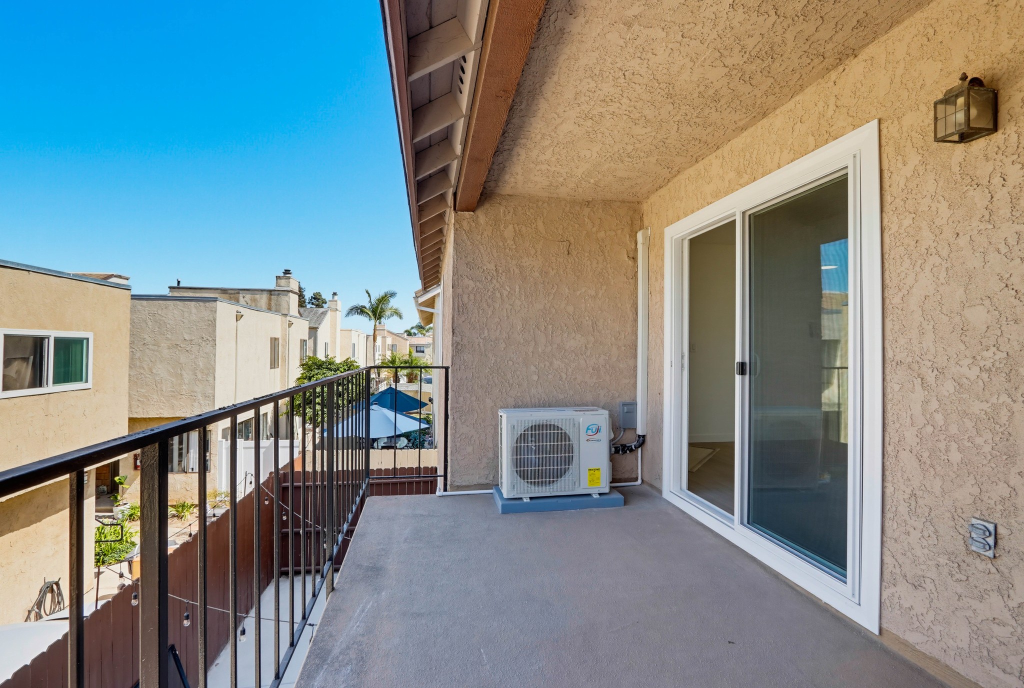 Virtual tour photo 39 of 46 for 4881 Vista Dr Unit 4