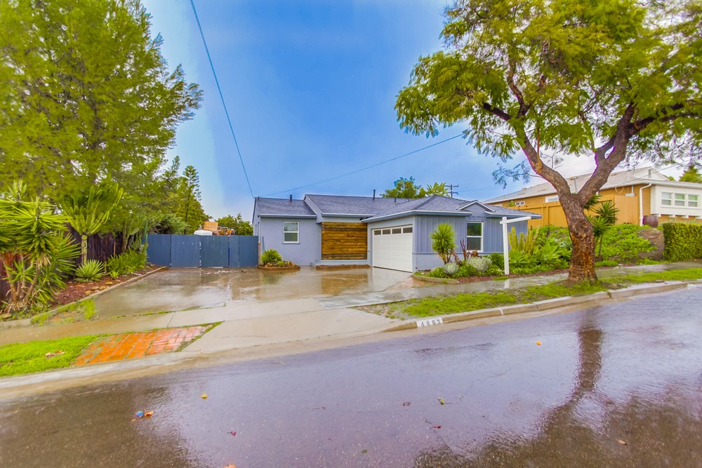 Virtual tour photo 1 of 30 for 4882 Glacier Ave