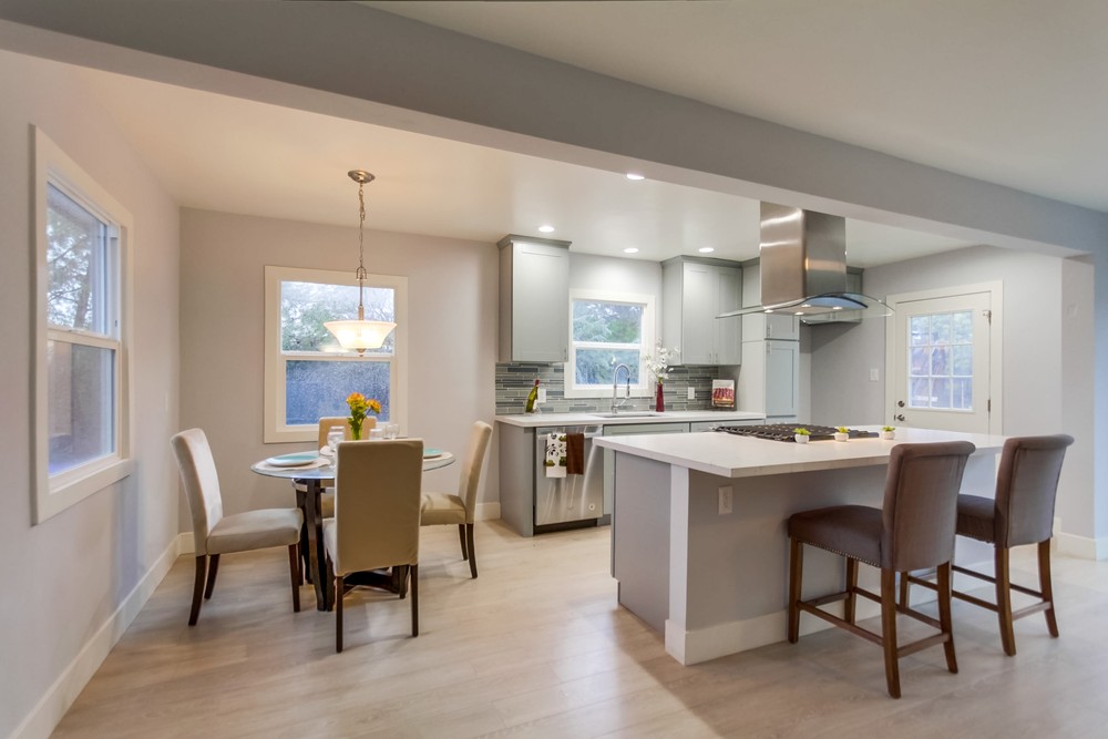 Virtual tour photo 8 of 30 for 4882 Glacier Ave
