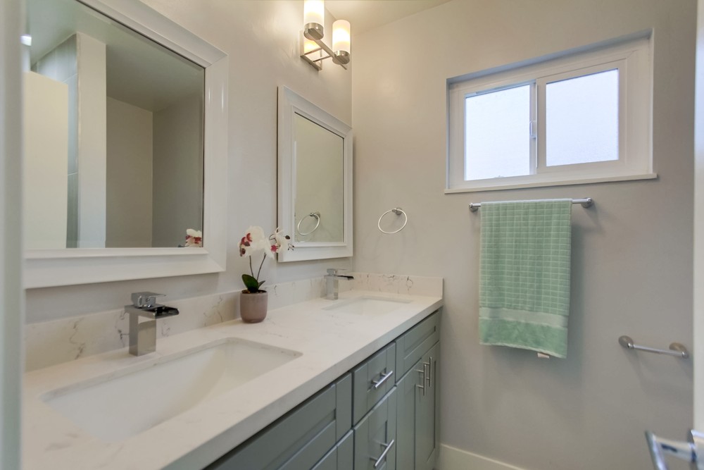 Virtual tour photo 22 of 30 for 4882 Glacier Ave