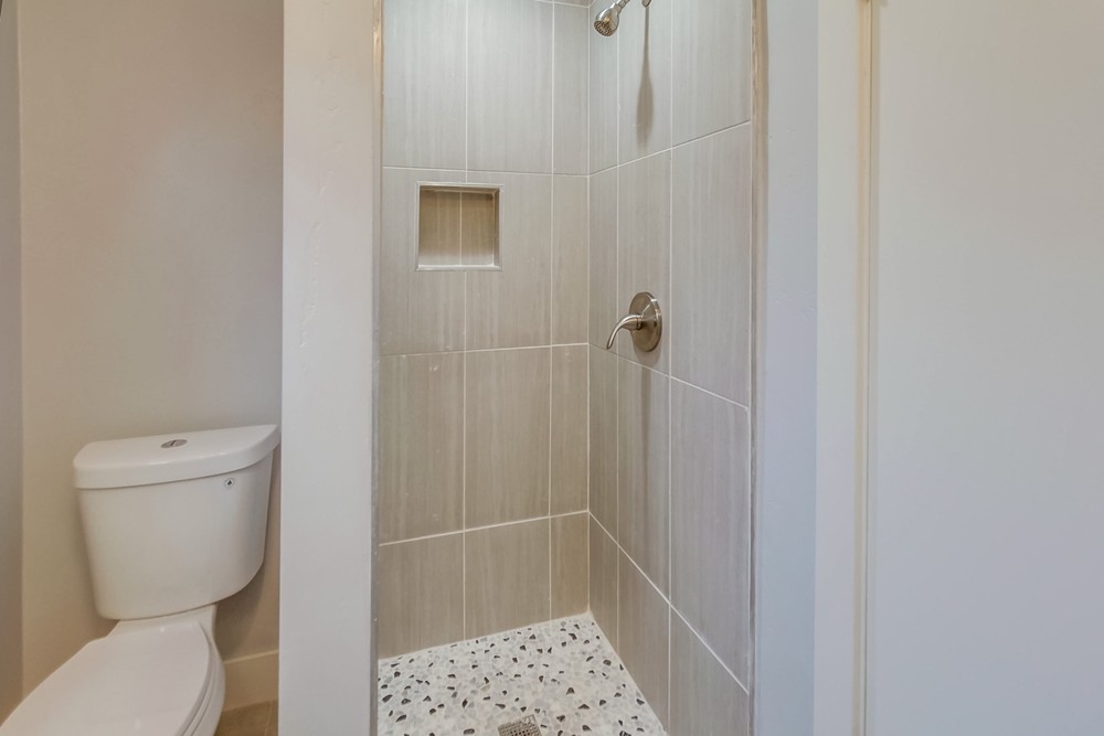 Virtual tour photo 23 of 30 for 4882 Glacier Ave