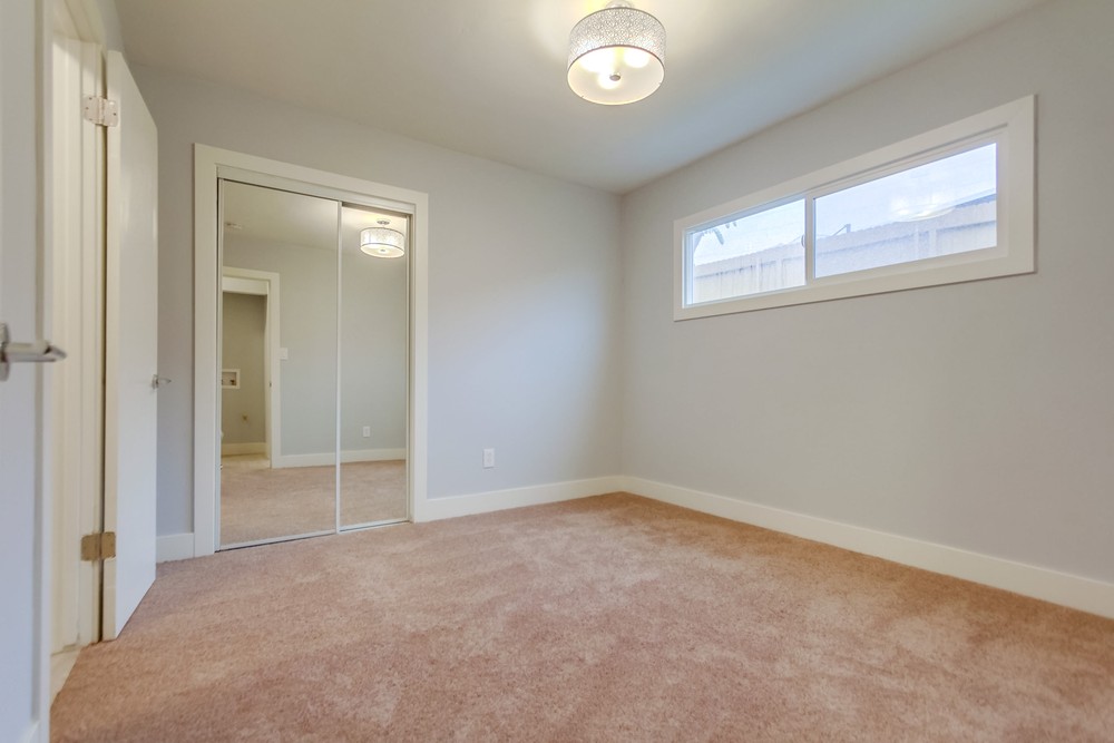 Virtual tour photo 28 of 30 for 4882 Glacier Ave