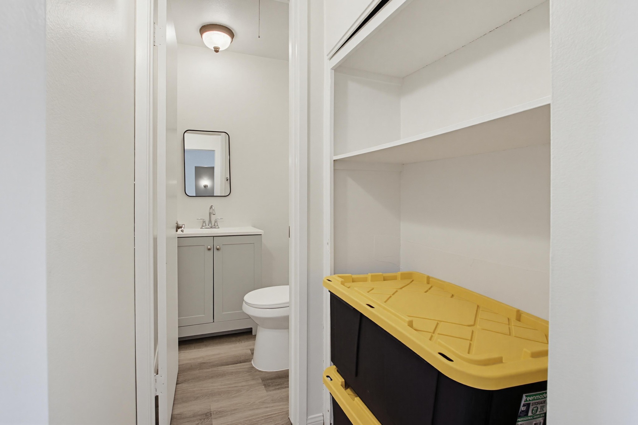 Virtual tour photo 19 of 34 for 4885 Cole St Unit 34