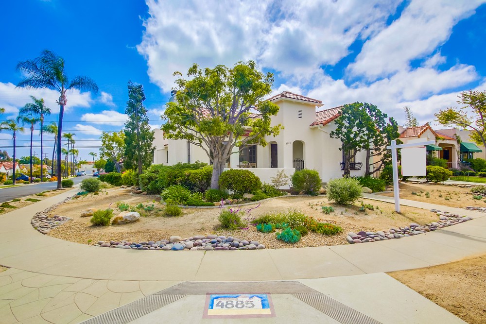 Virtual tour photo 3 of 60 for 4885 Marlborough Dr