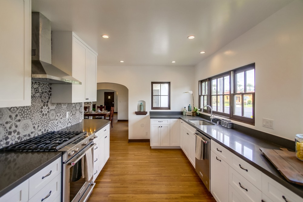Virtual tour photo 25 of 60 for 4885 Marlborough Dr