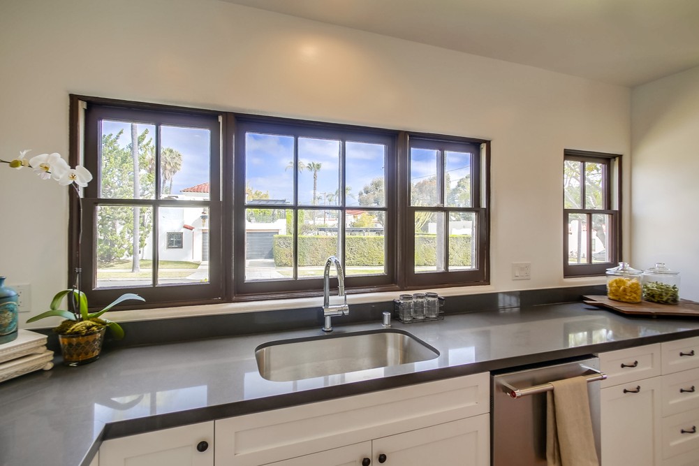Virtual tour photo 27 of 60 for 4885 Marlborough Dr