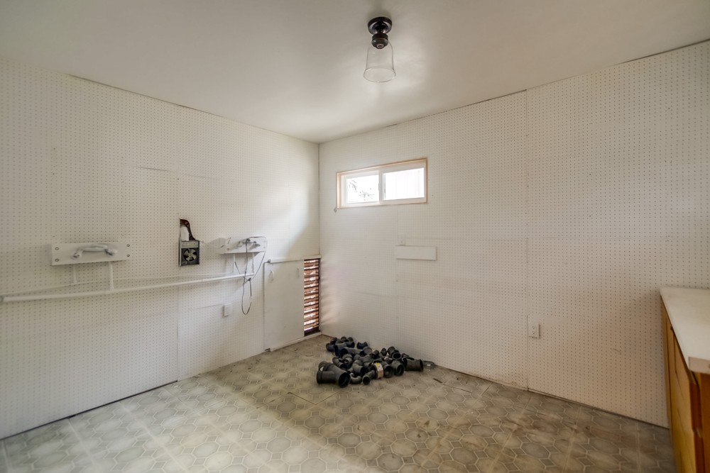 Virtual tour photo 59 of 60 for 4885 Marlborough Dr
