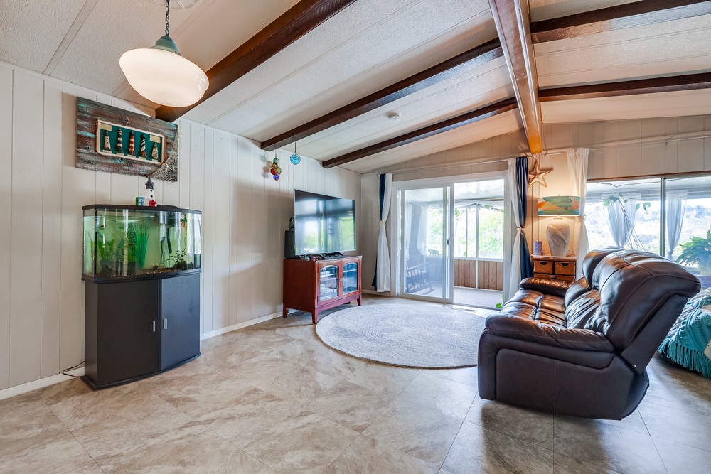 Virtual tour photo 9 of 32 for 4886 Old Cliffs Rd