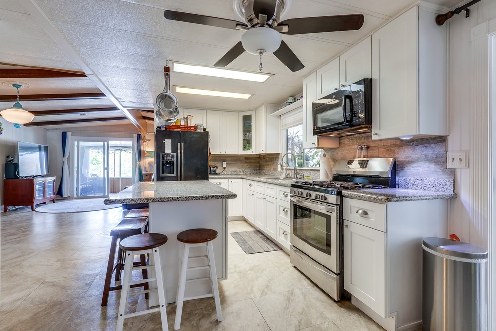 Virtual tour photo 12 of 32 for 4886 Old Cliffs Rd