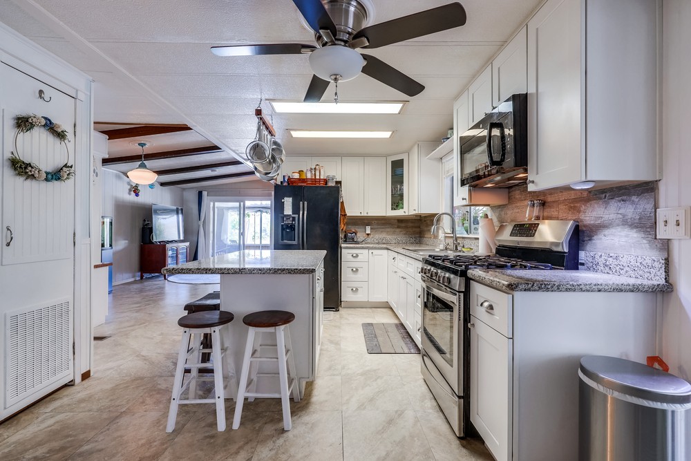 Virtual tour photo 13 of 32 for 4886 Old Cliffs Rd