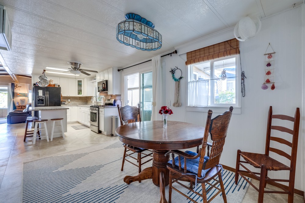 Virtual tour photo 16 of 32 for 4886 Old Cliffs Rd