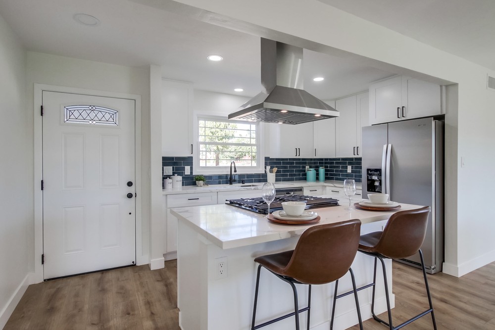 Virtual tour photo 7 of 43 for 4887 Mt Gaywas Dr