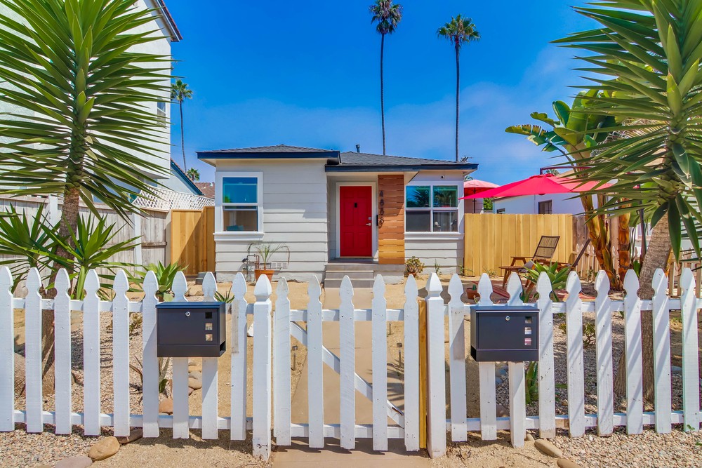 Virtual tour photo 4 of 69 for 4888 Del Mar Ave