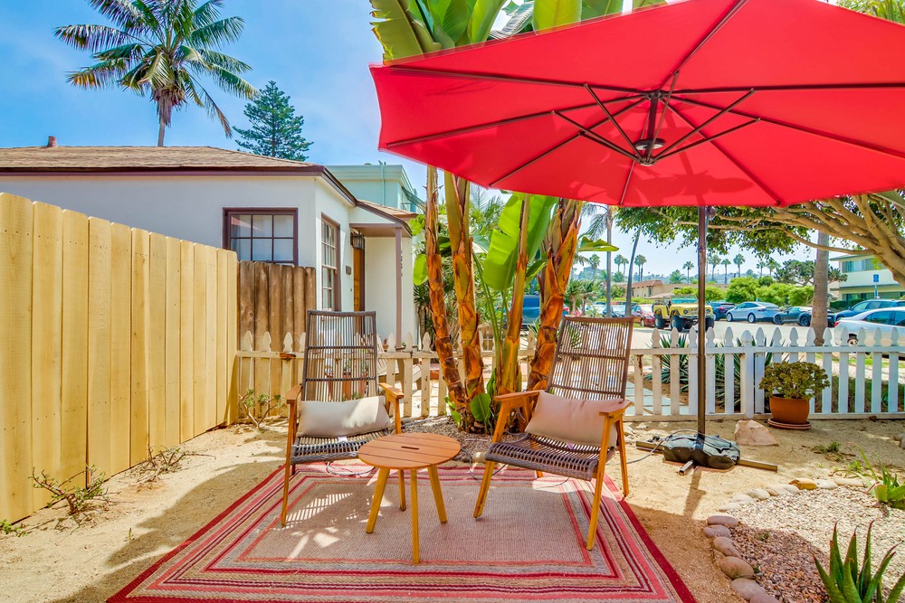 Virtual tour photo 9 of 69 for 4888 Del Mar Ave