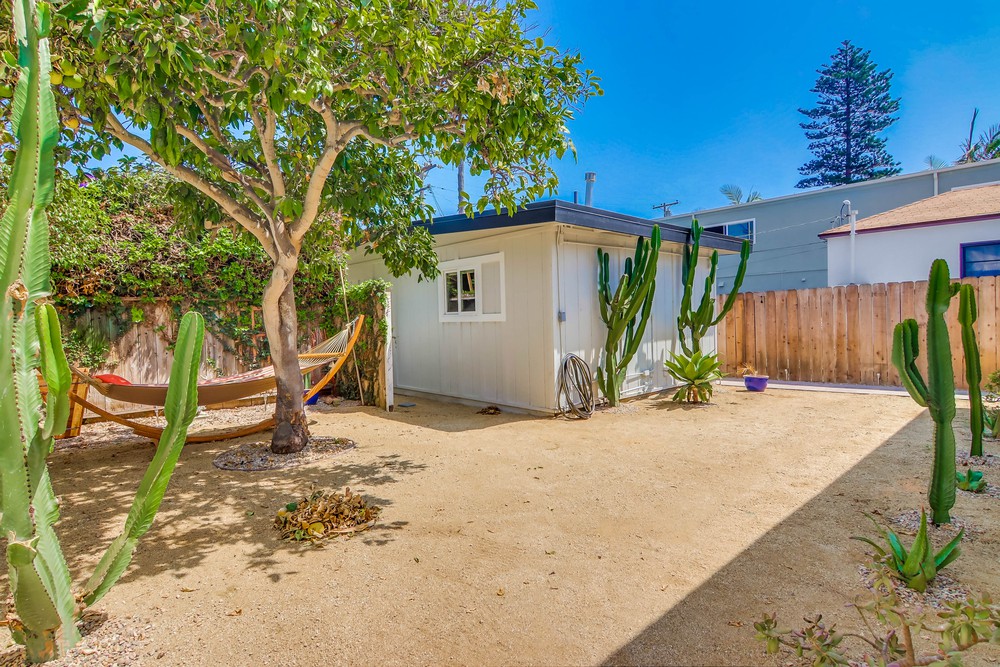 Virtual tour photo 42 of 69 for 4888 Del Mar Ave