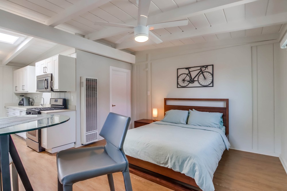 Virtual tour photo 56 of 69 for 4888 Del Mar Ave