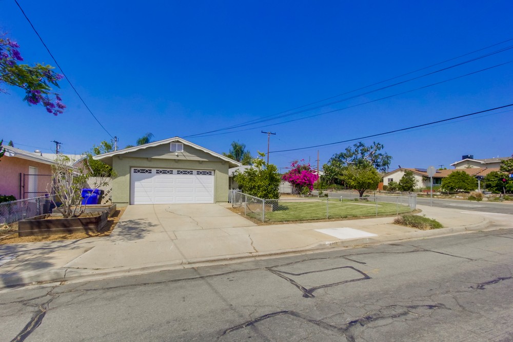Virtual tour photo 4 of 47 for 4888 Mt Gaywas Dr