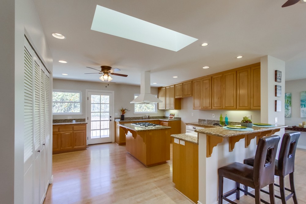 Virtual tour photo 17 of 47 for 4888 Mt Gaywas Dr