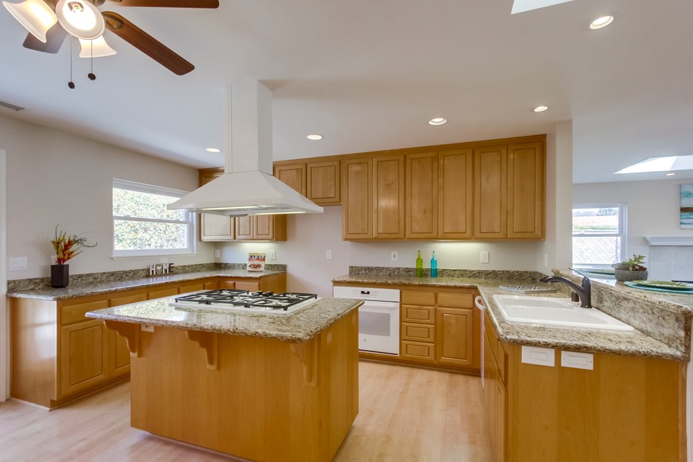 Virtual tour photo 18 of 47 for 4888 Mt Gaywas Dr