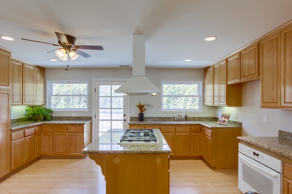 Virtual tour photo 24 of 47 for 4888 Mt Gaywas Dr