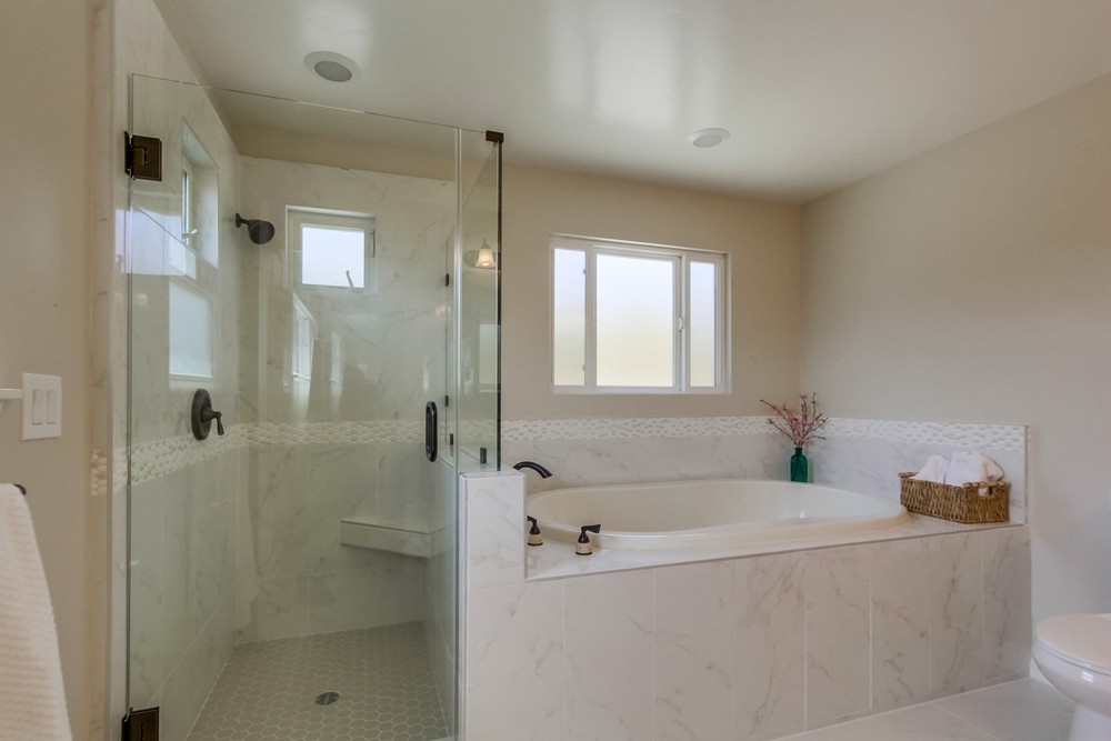 Virtual tour photo 32 of 47 for 4888 Mt Gaywas Dr