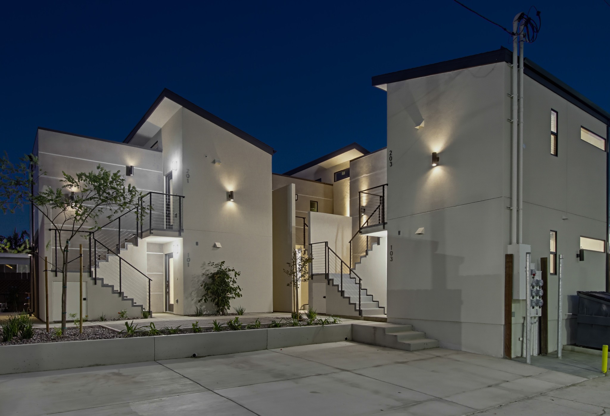 Virtual tour photo 1 of 85 for 4892 Doliva Dr