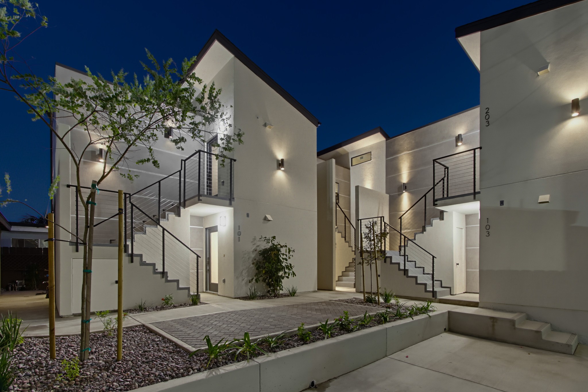 Virtual tour photo 7 of 85 for 4892 Doliva Dr