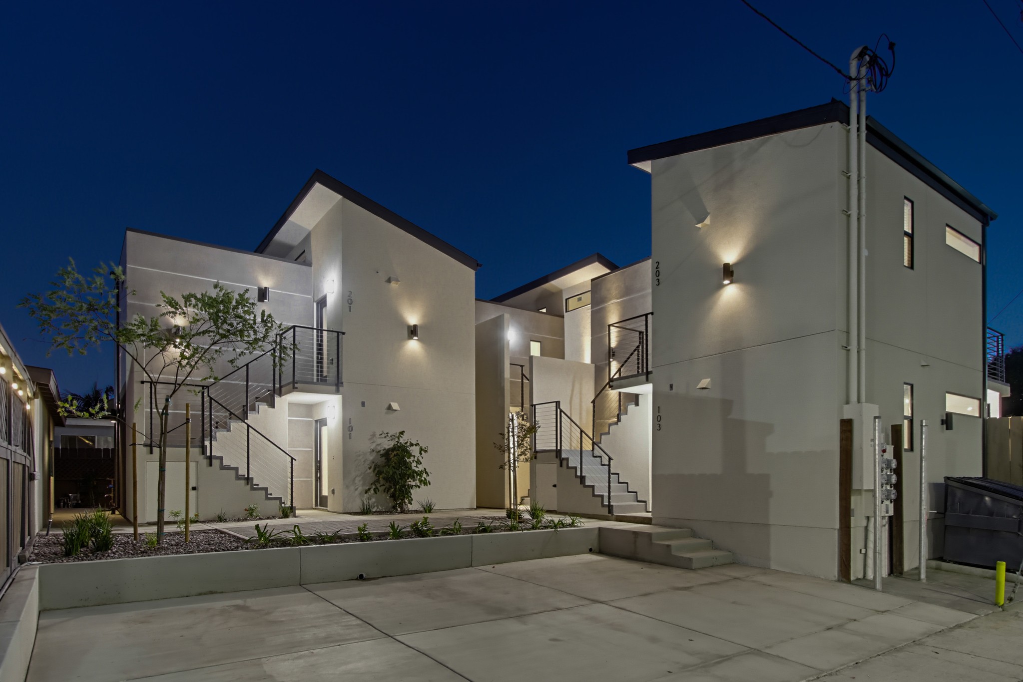 Virtual tour photo 8 of 85 for 4892 Doliva Dr