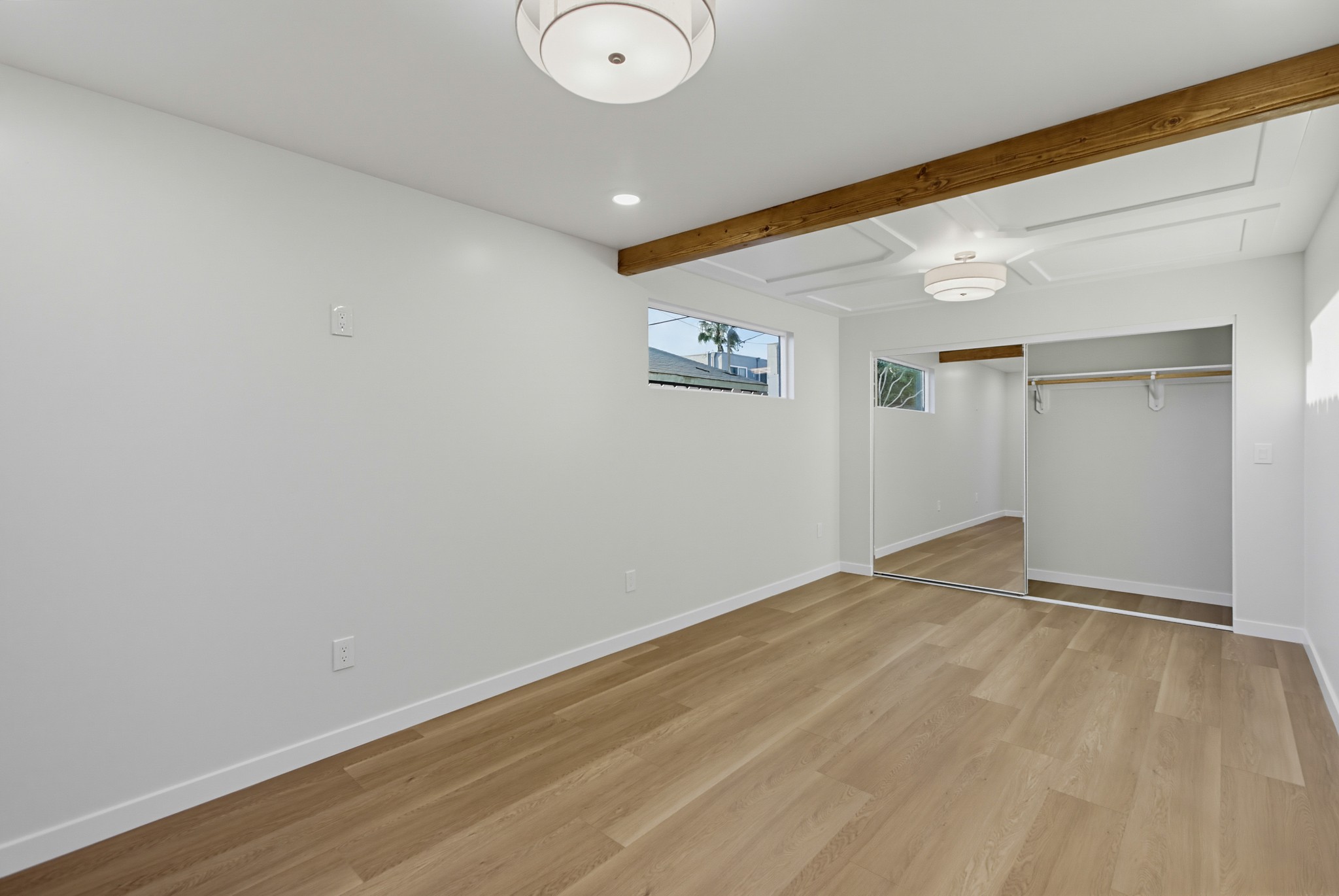 Virtual tour photo 14 of 85 for 4892 Doliva Dr
