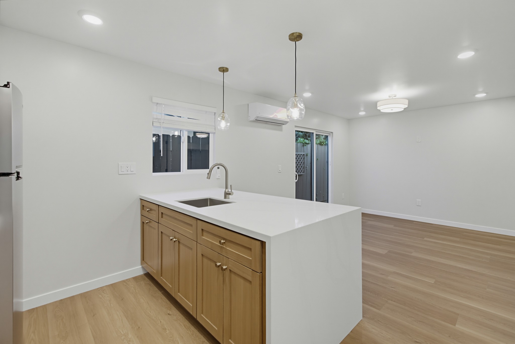 Virtual tour photo 22 of 85 for 4892 Doliva Dr