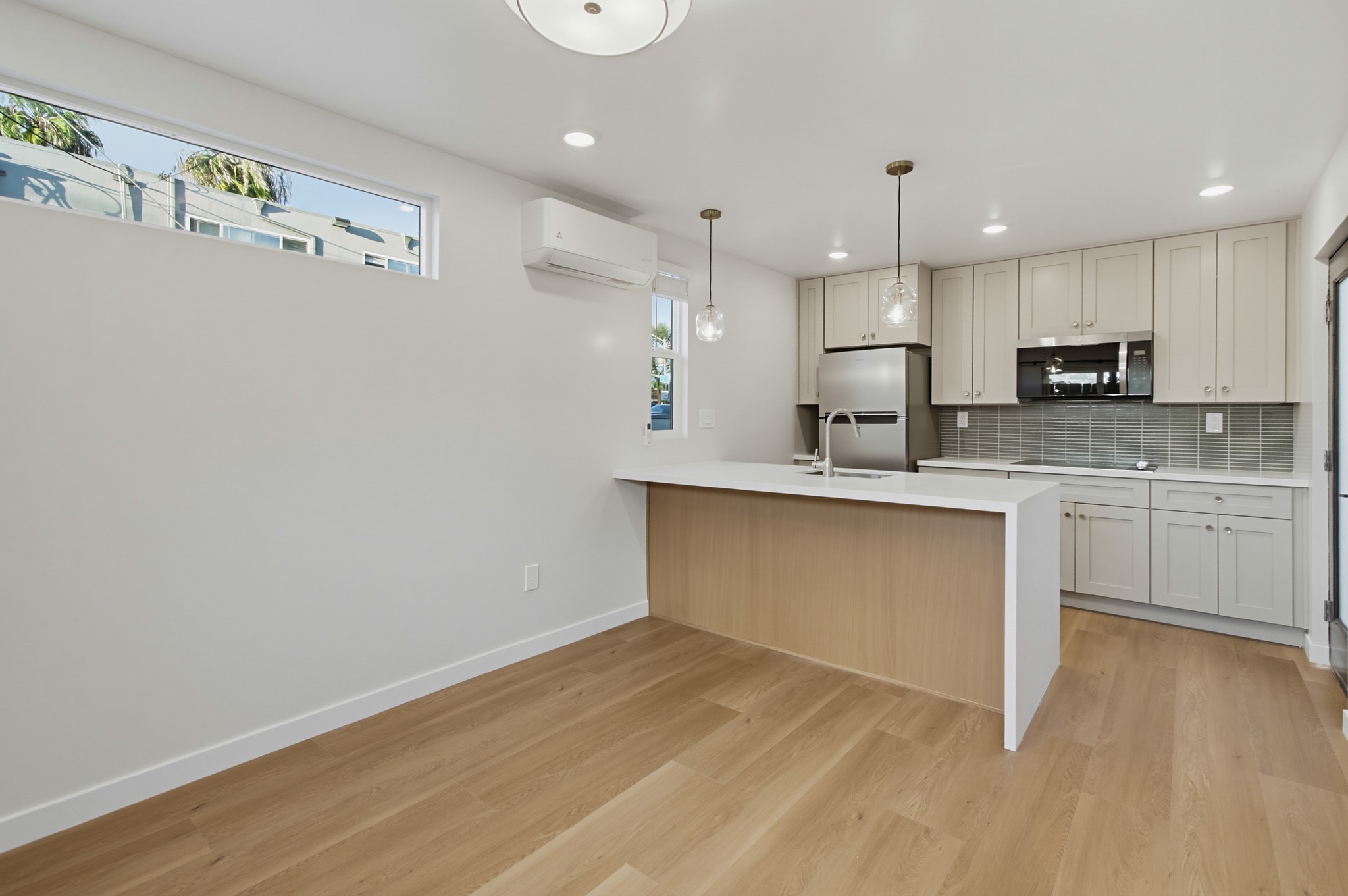 Virtual tour photo 39 of 85 for 4892 Doliva Dr