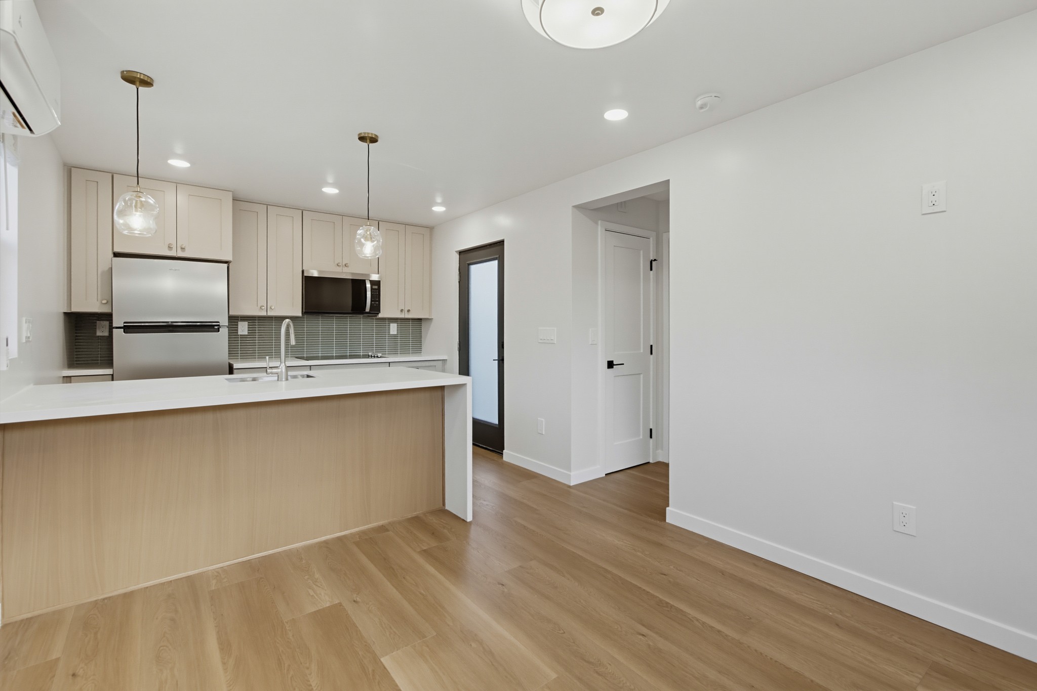 Virtual tour photo 40 of 85 for 4892 Doliva Dr