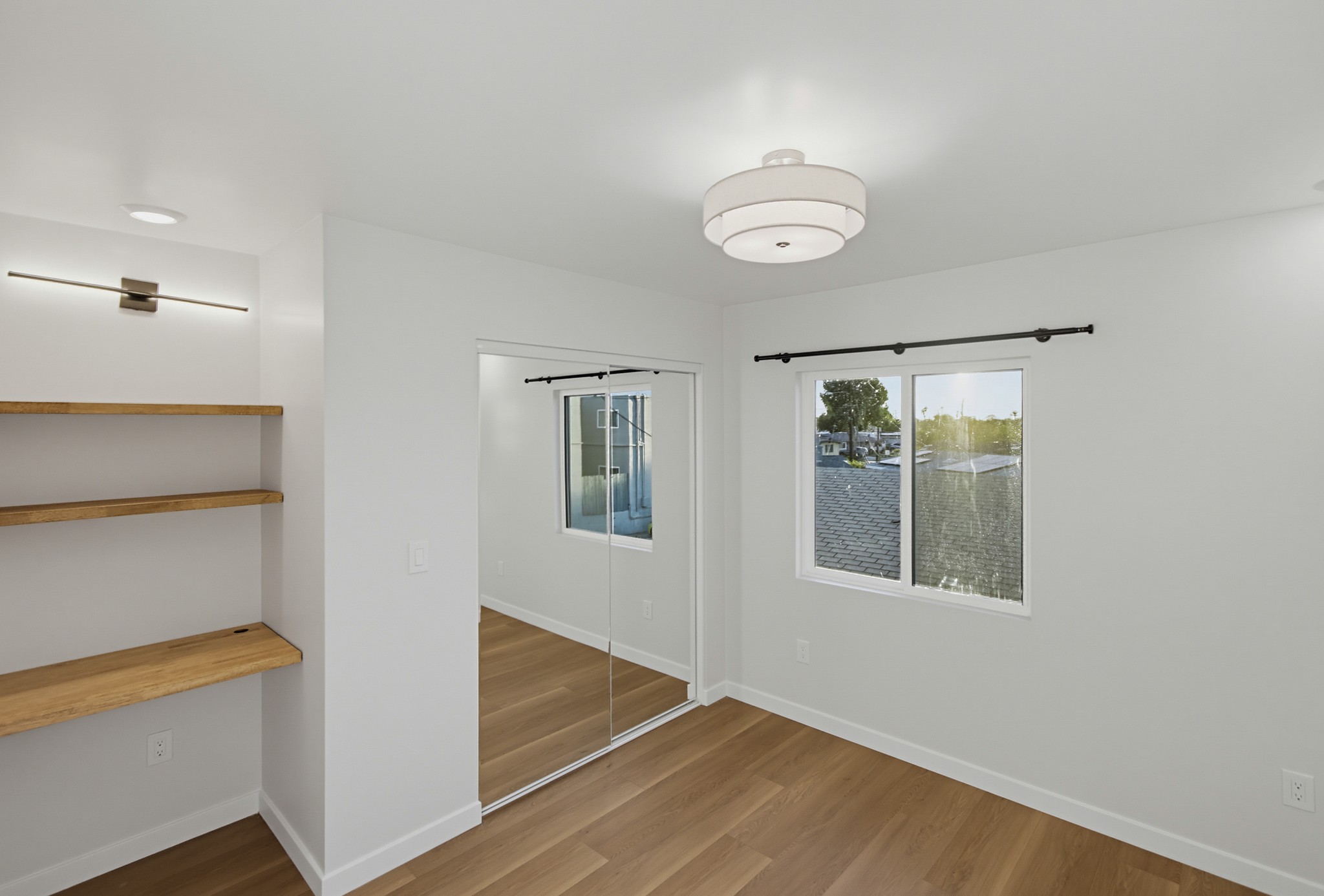 Virtual tour photo 69 of 85 for 4892 Doliva Dr