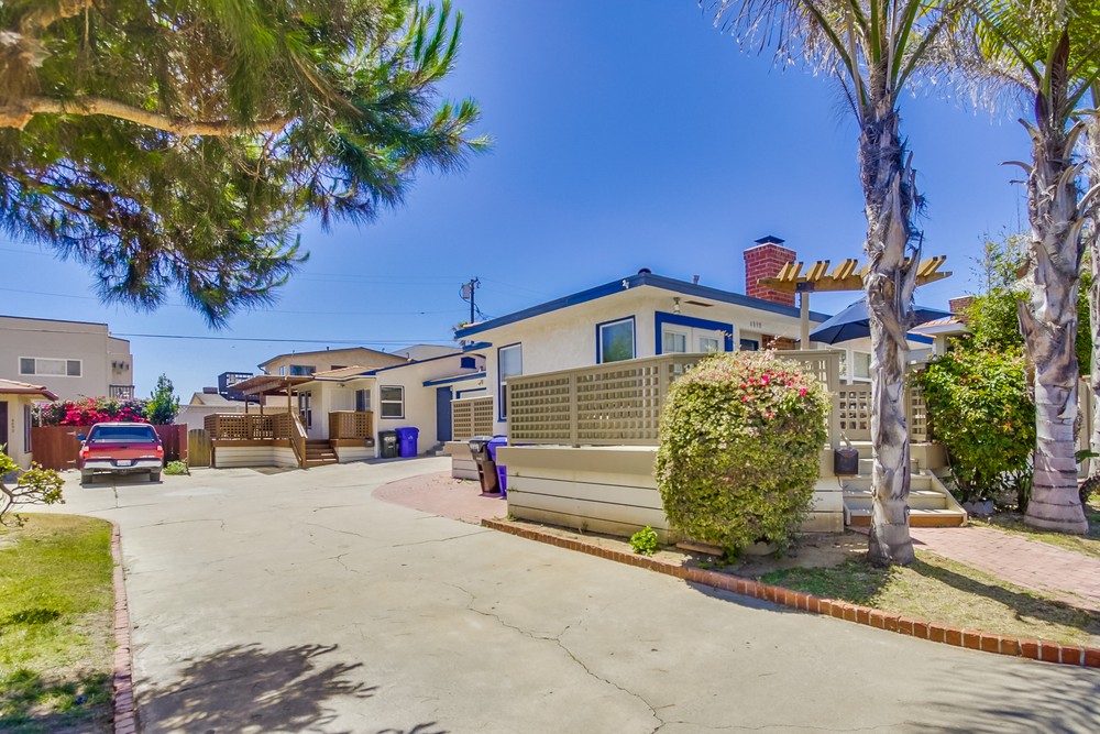 Virtual tour photo 4 of 43 for 4896 Dixie Dr