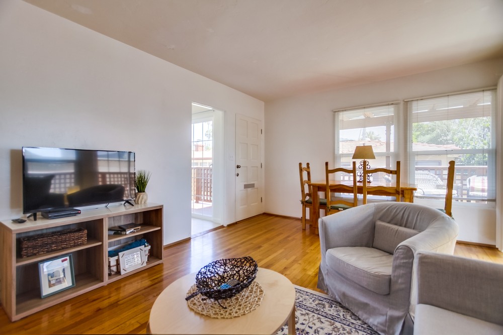 Virtual tour photo 14 of 43 for 4896 Dixie Dr