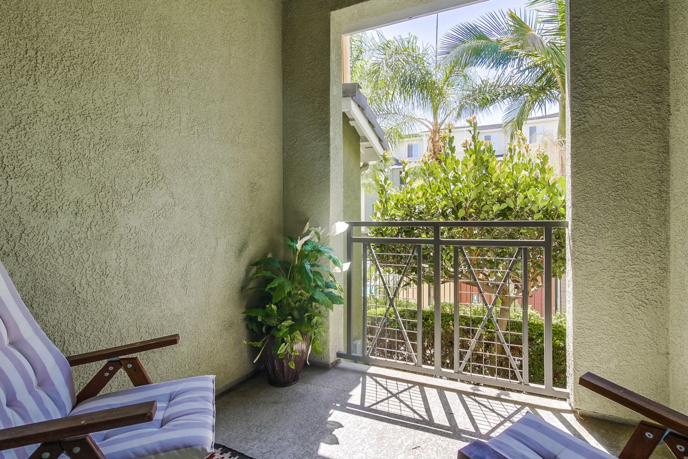 Virtual tour photo 10 of 42 for 4897 Haight Terrace
