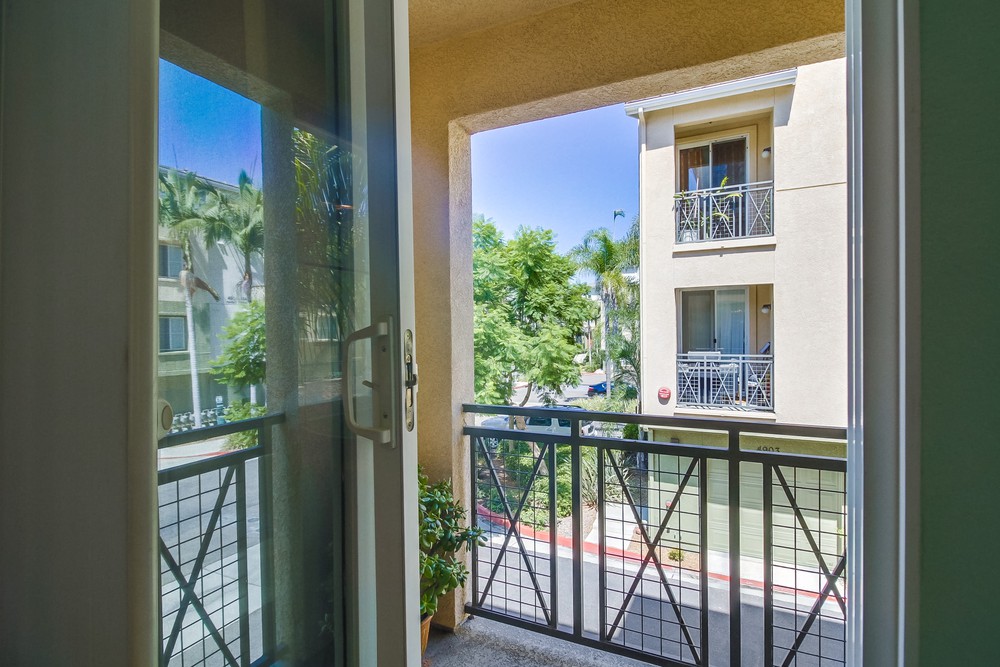 Virtual tour photo 27 of 42 for 4897 Haight Terrace