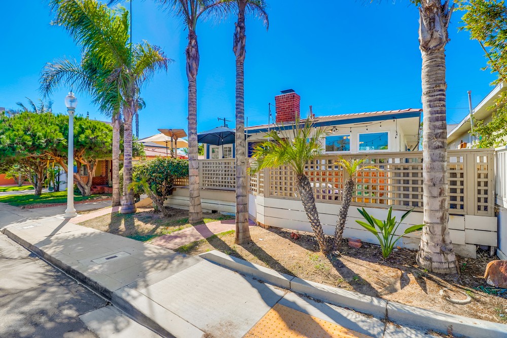 Virtual tour photo 3 of 43 for 4898 Dixie Dr